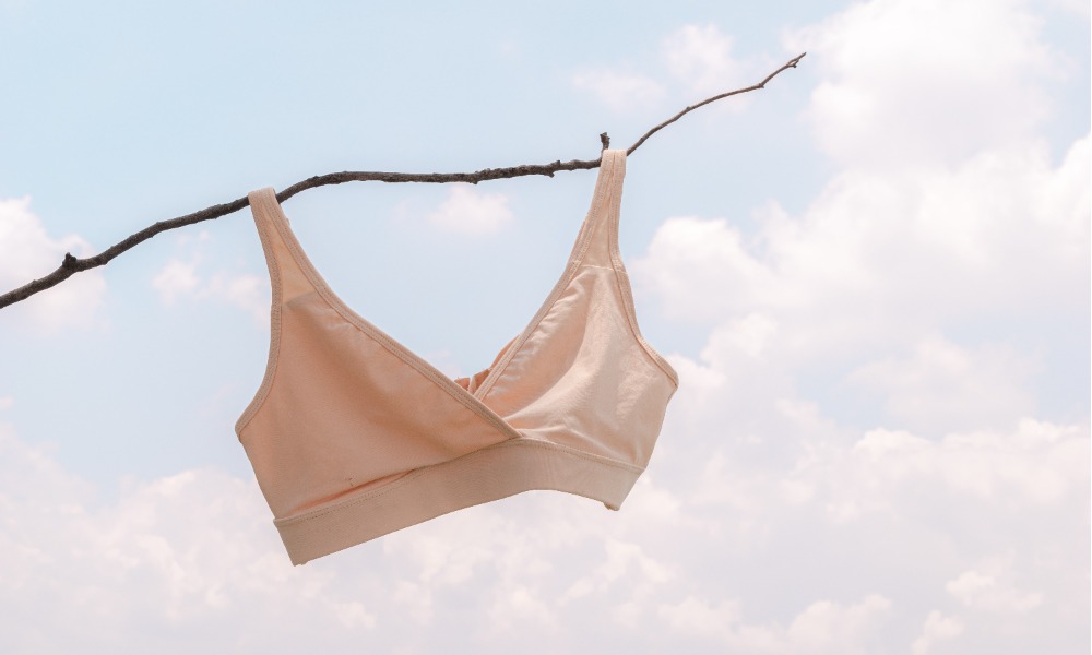 No bra2.jpg No bra2.jpg