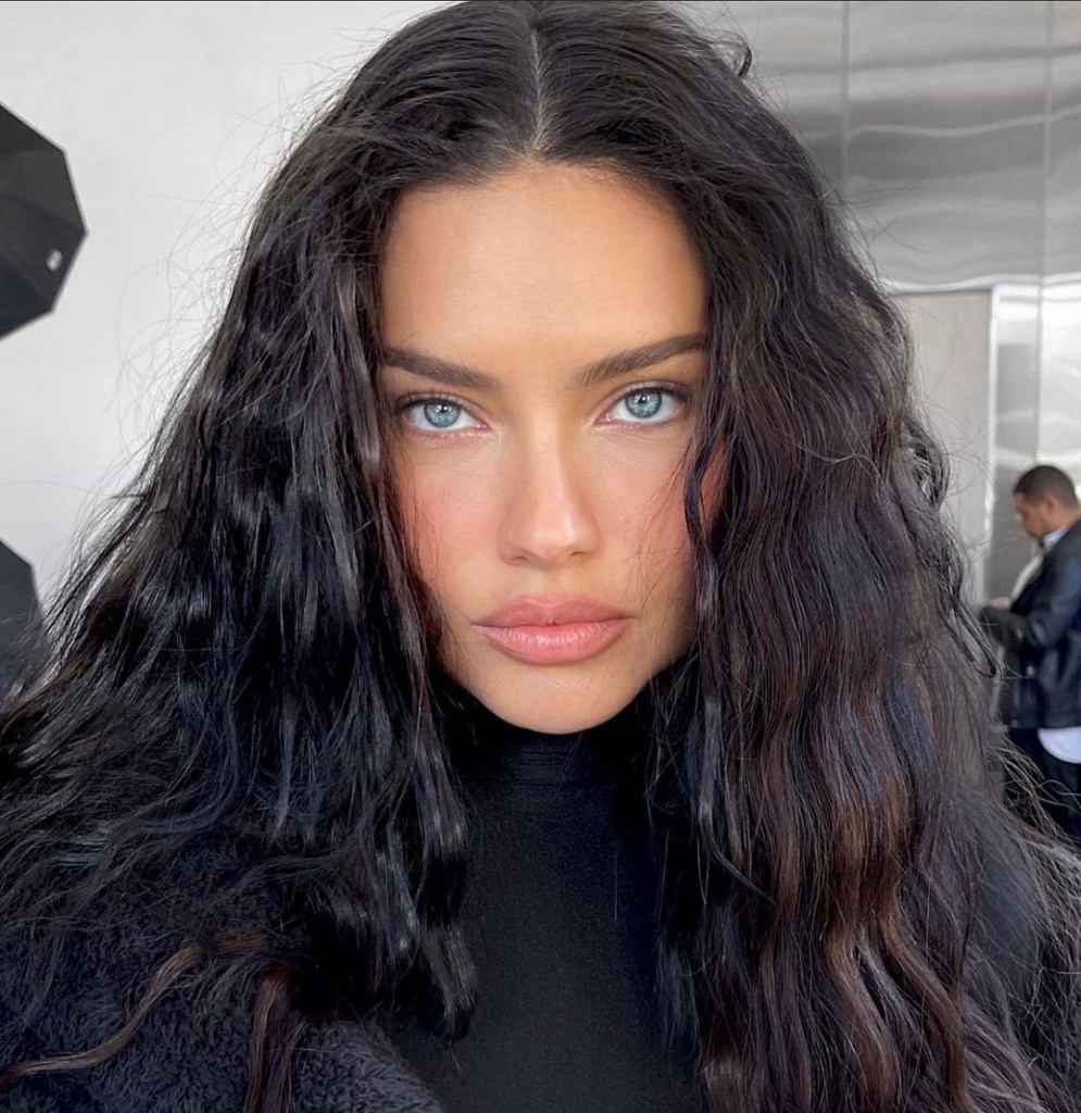 adrianalima_279692589_941878839817522_8879739264283550451_n.jpg