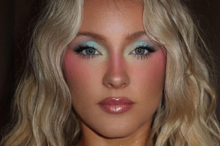 MyCollages - 2025-12-19T120937.410.jpg