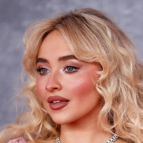 MyCollages - 2025-12-23T114630.484.jpg