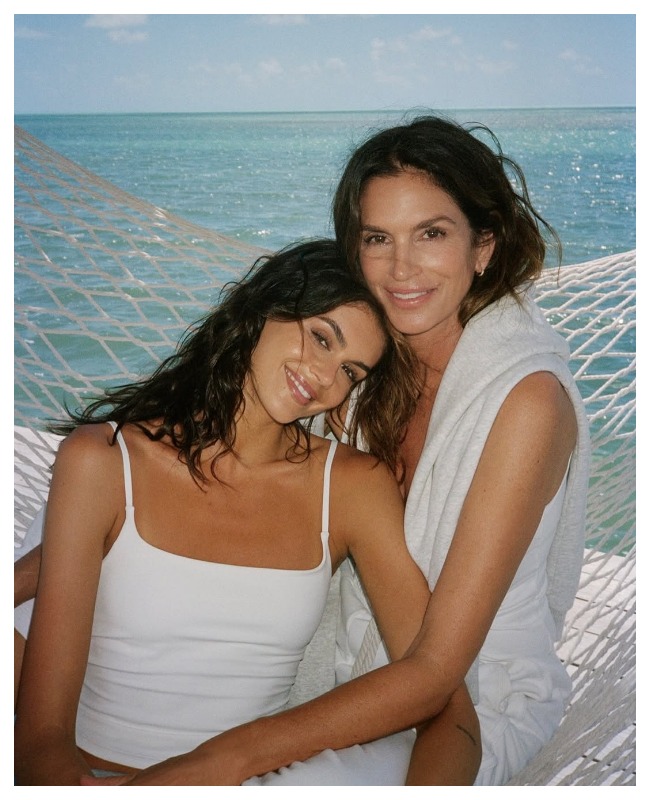 MyCollages - 2025-11-24T180215.215.jpg