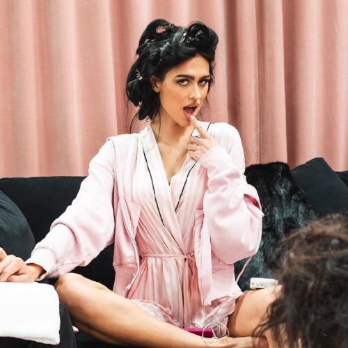 MyCollages - 2025-10-28T171753.707.jpg