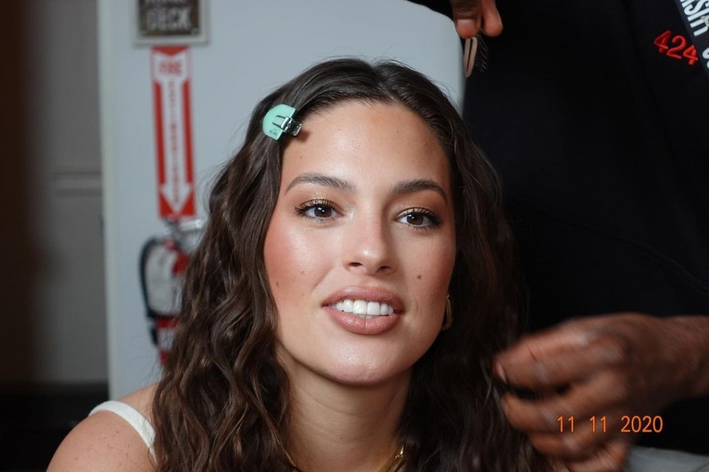 ashleygraham-image-03-12-2020.jpg ashleygraham-image-03-12-2020.jpg