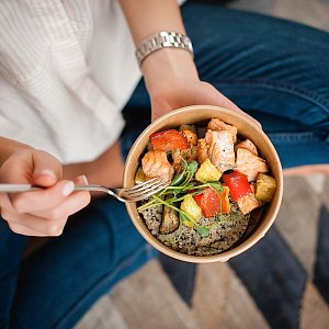16 продуктов, которые помогут пережить менструацию 16 продуктов, которые помогут пережить менструацию