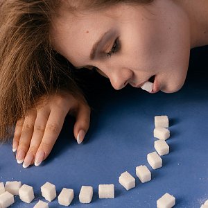 5 дней ломки: что чувствует человек при отказе от сахара, рассказывает эндокринолог