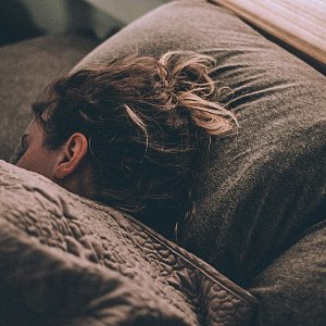 В черном, черном гамаке: как работает метод, помогающий уснуть за 2 минуты