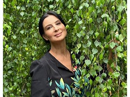 Екатерина Стриженова рассказала, какую процедуру делает для поддержания молодости