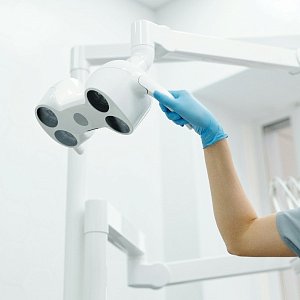5 стоматологических процедур, которыми не стоит злоупотреблять 5 стоматологических процедур, которыми не стоит злоупотреблять