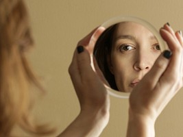 Пузырьки с секретом: почему на коже может появиться везикулярная сыпь 