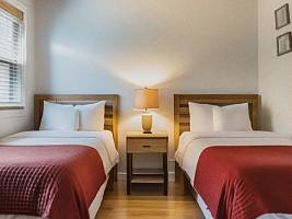 Две кровати на двоих: почему у пар появляется тренд спать раздельно