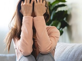 Грусть-тоска меня съедает: как распознать депрессию и вернуть радость жизни