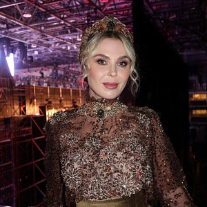 «Иногда это было даже не скрыть через экран»: Пелагея рассказала о проблемах с кожей и весом