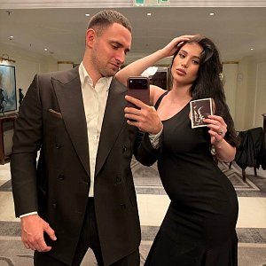«Я не могла есть, я не могла дышать»: Адель Вейгель рассказала о тяжелом токсикозе во время беременности