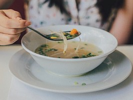 10 способов справиться с простудой без таблеток — одобрено врачами