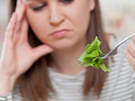 Метаболическая ловушка: почему одни худеют на пицце, а другие набирают вес от салата?