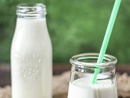 «Такое вредное молоко», или популярные мифы об этом продукте