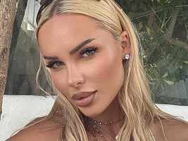 «Мой базовый минимум»: Певица Ханна назвала бьюти-процедуры, которые делает каждый месяц