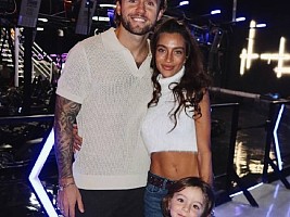 «До сих пор не встал пупок на место»: жена Влада Соколовского четвертый год восстанавливается после родов