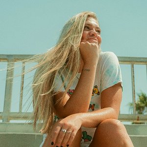 Как солома: 7 ошибок в уходе за волосами, которые мы делаем летом на отдыхе Как солома: 7 ошибок в уходе за волосами, которые мы делаем летом на отдыхе