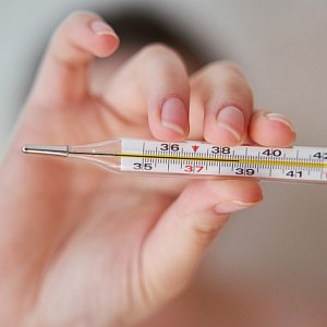 Все этого боятся: что будет на самом деле, если разбить ртутный градусник