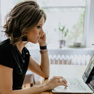 Названа эмоция, которая помогает достигать успехов на работе Названа эмоция, которая помогает достигать успехов на работе