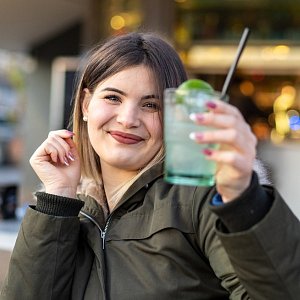 Трезвое поколение: почему зумеры отказываются от алкоголя