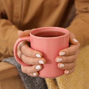 Чашка о двух концах: в каких случаях чай вызывает головную боль, а когда — спасает от нее