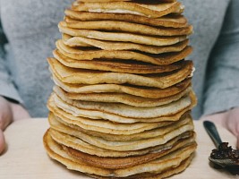 Чем полезны и вредны блины по словам диетологов