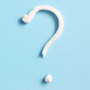 От морщин и дряблости: есть ли смысл использовать крем с коллагеном 