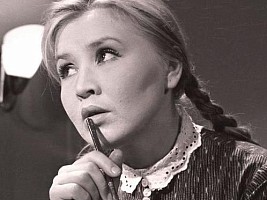 8 советских актрис, сыгравших персонажей гораздо моложе себя
