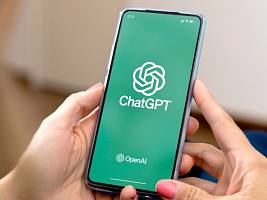 Нейросеть вместо психолога: почему люди используют ИИ и чем это опасно