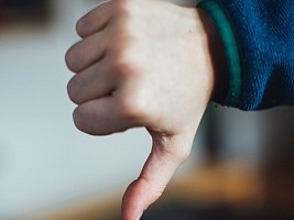 Тремор большого пальца: на какие проблемы со здоровьем это может указывать  