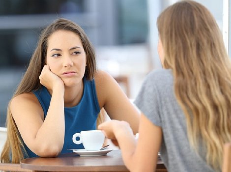 7 особенностей поведения собеседника, которые должны вас насторожить 7 особенностей поведения собеседника, которые должны вас насторожить