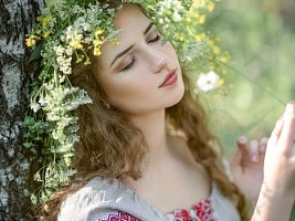 «Русское лицо» — тренд в косметологии: почему за границей модно быть немного «русским»