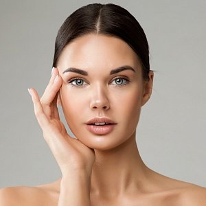 Вакуумная безоперационная блефаропластика SENSE KISS – новая must have процедура в косметологии