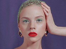 Зеленые и фисташковые тени — новый тренд этого лета