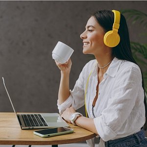 Как слушать музыку на работе, чтобы быть продуктивным Как слушать музыку на работе, чтобы быть продуктивным