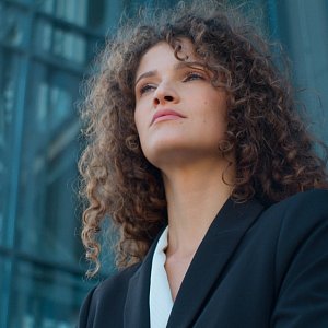 Социальные тренды VS биологические реалии: честный разговор о позднем материнстве