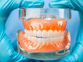 От гипса до 3D-печати: эволюция зуботехнической лаборатории за 100 лет