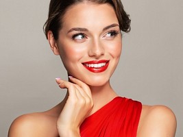 Яркая женщина: почему красный цвет считается самым привлекательным 