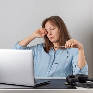 6 привычек, которые крадут вашу энергию: как их изменить