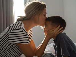 «Мягкое родительство», или gentle parenting: в чем плюсы и минусы такого метода воспитания детей