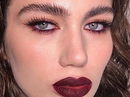 Прощаемся с осенью ярко и элегантно — макияжем в эстетике красного вина