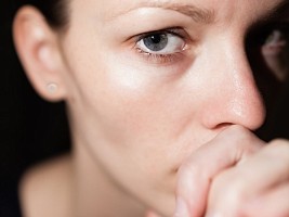 Страх старения и надежда похорошеть: как не стать жертвой маркетологов в пластической хирургии
