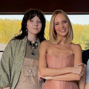 Забрала из школы, купила террариум: как Глюкоза поддерживает старшую дочь в сложный для нее период Забрала из школы, купила террариум: как Глюкоза поддерживает старшую дочь в сложный для нее период
