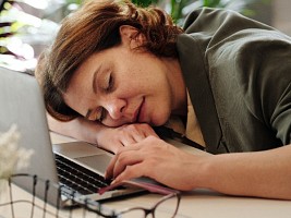 5 опасных сигналов организма, указывающих на хронический недосып