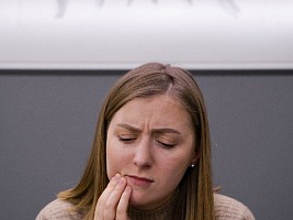 Как справиться с болью в зубе после лечения корневых каналов