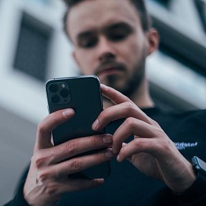 На сколько нужно сократить время пользования гаджетами, чтобы снизить уровень тревожности