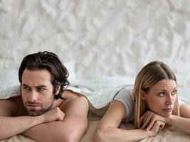 Секс в эпоху кризиса: 5 самых опасных периодов семейной жизни и способы их преодолеть