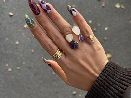 Ногти-кардиган: что представляет из себя очередной тренд в маникюре?